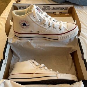 Chuck Taylor All Star Madison Canvas